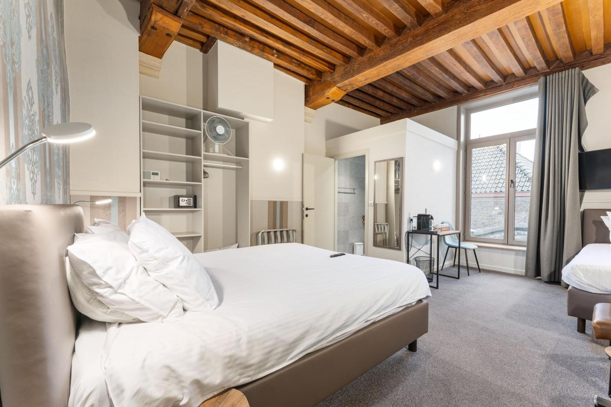 Hotel Karel De Stoute Brugge Ngoại thất bức ảnh