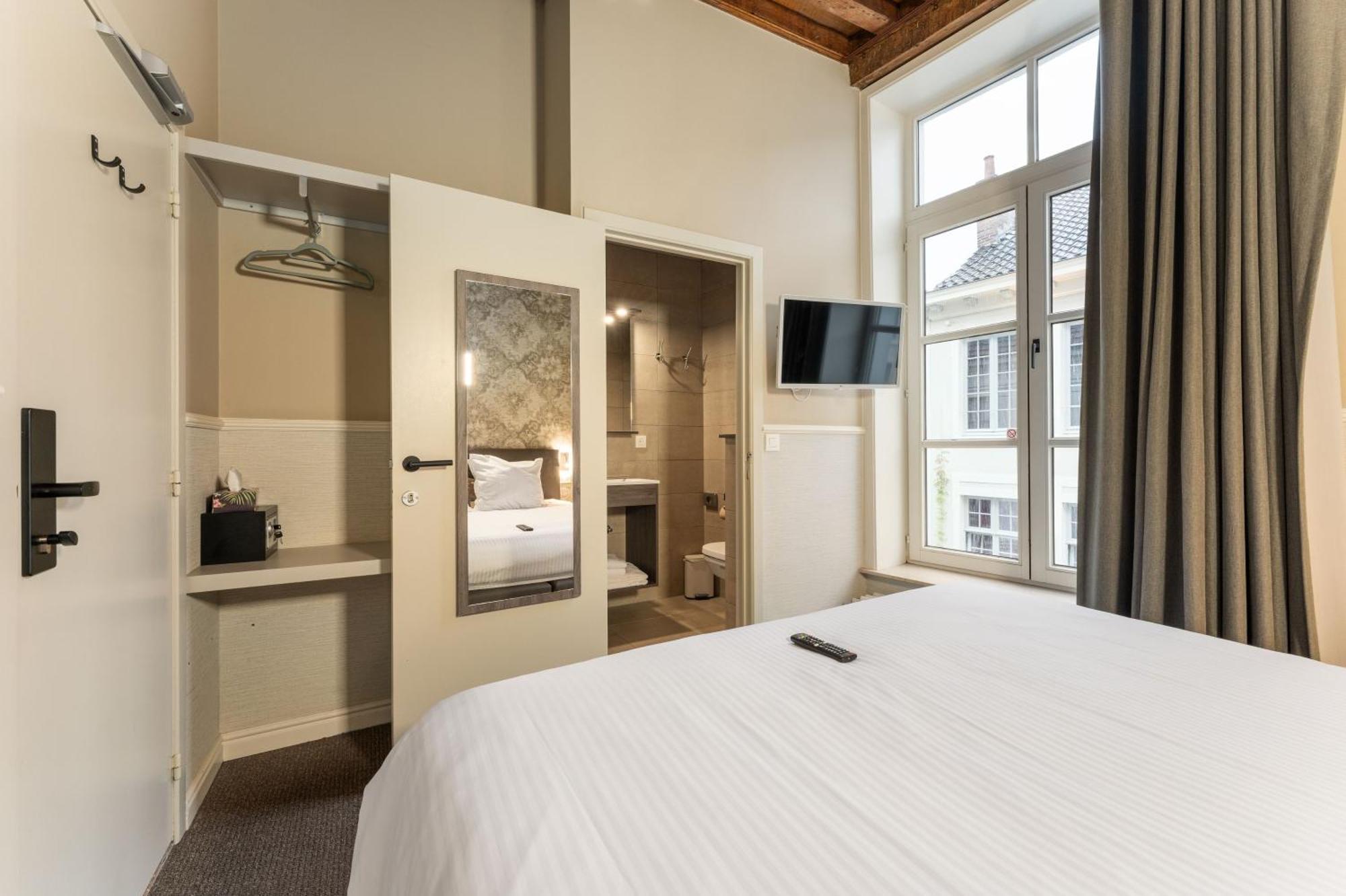 Hotel Karel De Stoute Brugge Ngoại thất bức ảnh